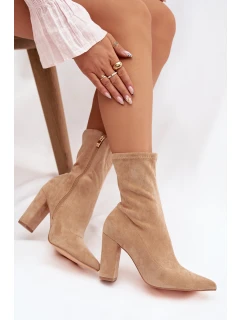 Dámské semišové kotníkové boty s béžové model 21821814 - Boto