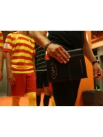 Steelové šípky Target Carrera AZZURRI AZ02 23g Steelové šípky Target Carrera AZZURRI AZ02 23g