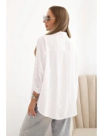 Dámska košeľa s viskózou, ozdobnými gombíkmi a golierom biela