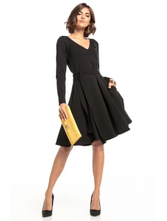 Dámské šaty model 18917925 černé - Tessita