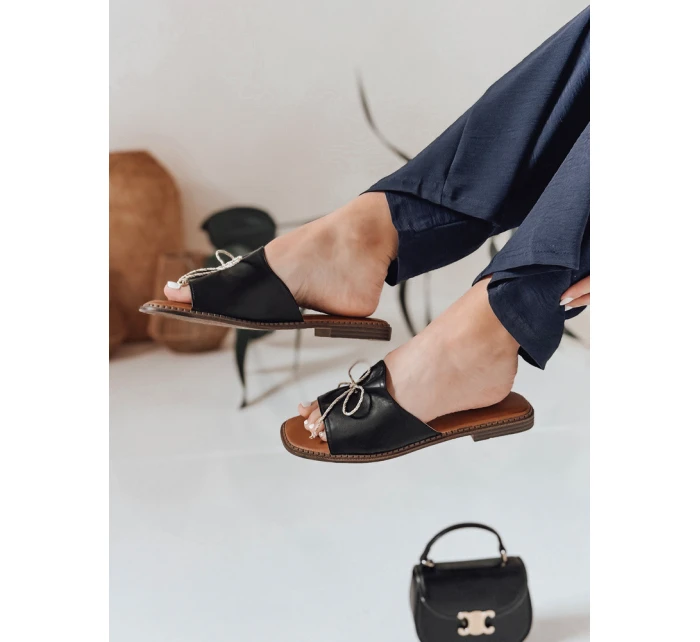 Dámské žabky s mašlí black Dstreet model 21984627 - FashionStreet