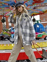 Dámska kockovaná košeľová bunda vo farbe ecru/sivá (AG3-1813)