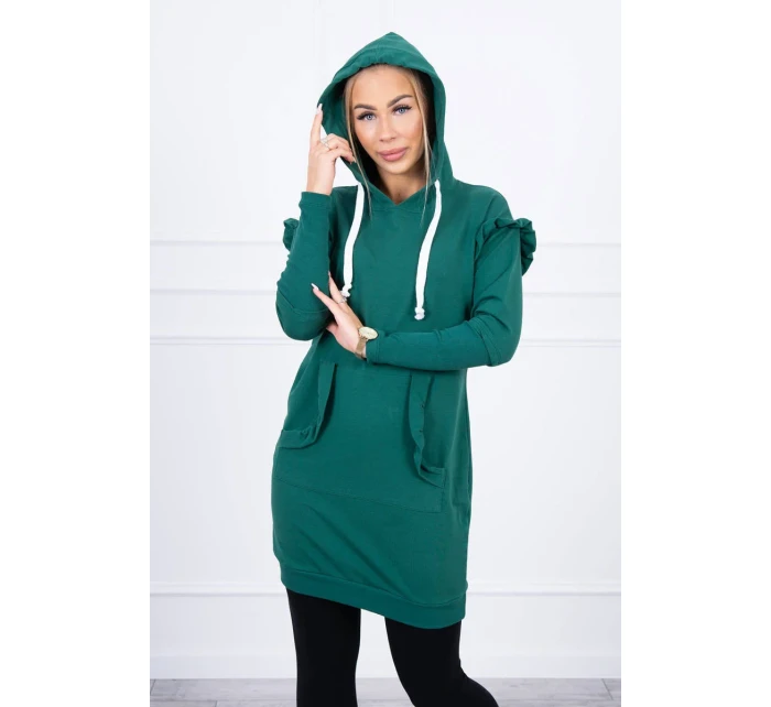 Šaty s ozdobnými volánikmi a kapucňou zelenej farby