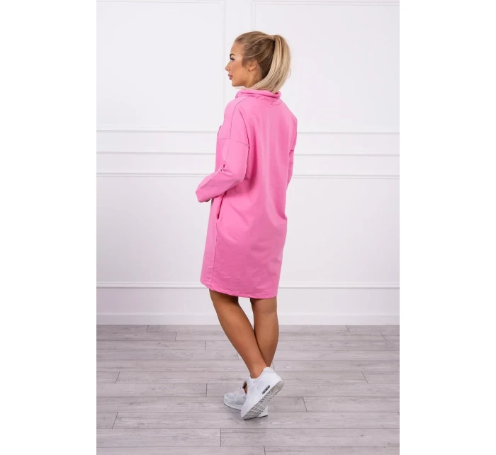 Šaty s kravatou vo svetlo ružovej farbe