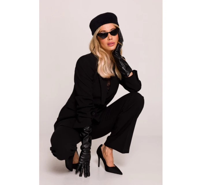 S417 Blejzr s lakom - čierny