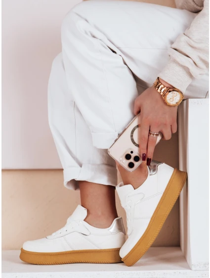 Dámské tenisky na platformě white Dstreet model 21983653 - FashionStreet