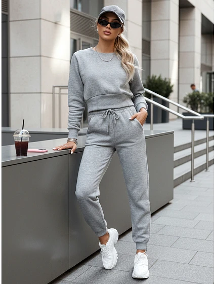 FashionStreet dámske svetlosivé tepláky AY1160