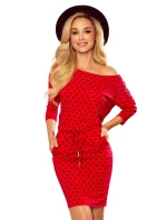 Dámske športové šaty so zaväzovaním a kapsičkami, červaná farba s čiernymi bodkami 13-128 Dámske športové šaty so zaväzovaním a kapsičkami, červaná farba s čiernymi bodkami 13-128