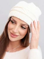 Dámska zimná čiapka z vlny a s pleteným vzorom K428 light beige