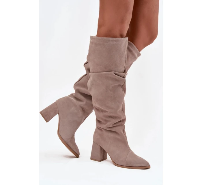 Topánky na podpätku model 219403 Krok vo veľkom štýle