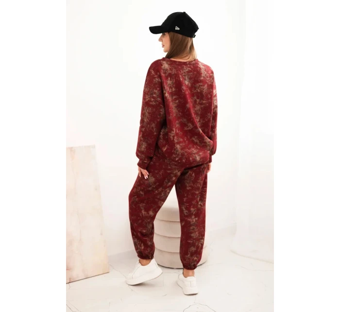 Dámska súprava z viskózy nadrozmernej veľkosti s predĺženou mikinou a pracím efektom vo vínovej farbe Dámska súprava z viskózy nadrozmernej veľkosti s predĺženou mikinou a pracím efektom vo vínovej farbe