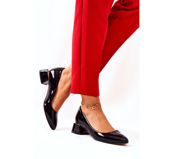 Skórzane Lakierowane Czółenka Lewski 3118 Czarne