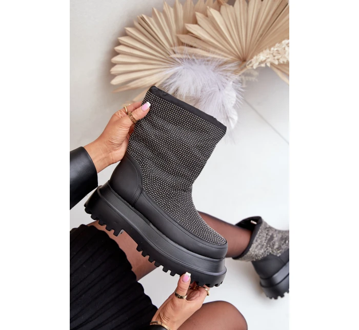 Zdobione Śniegowce Na Platformie I Płaskim Obcasie Czarne Avivina Zdobione Śniegowce Na Platformie I Płaskim Obcasie Czarne Avivina