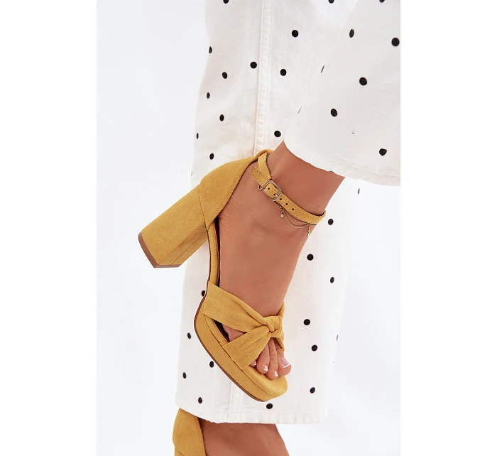 Dámské sandály na podpatku z imitace semiše Žluté Rosetta