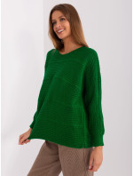 Zelený dámsky klasický sveter s vrkočmi
