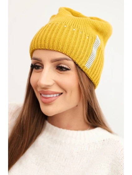 Dámská zimní čepice vlněná s model 21750398 - K-Fashion Dámská zimní čepice vlněná s model 21750398 - K-Fashion