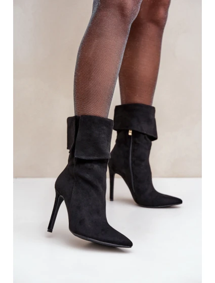 Topánky na podpätku model 218517 Krok vo veľkom štýle Topánky na podpätku model 218517 Krok vo veľkom štýle