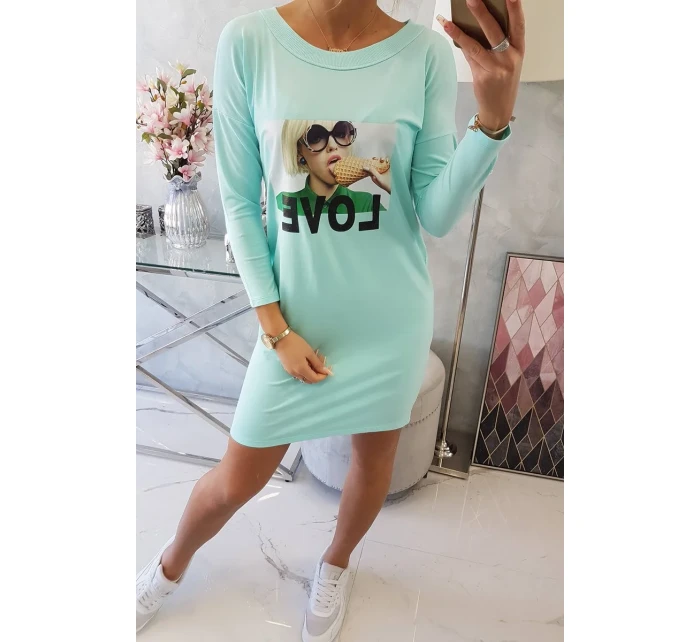 Šaty s potlačou Love v mätovej farbe Šaty s potlačou Love v mätovej farbe