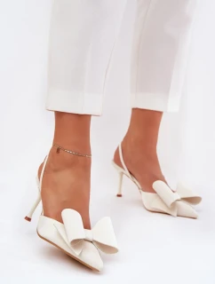 Lodičky s ihlovým podpätkom model 209421 Krok vo veľkom štýle