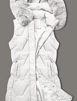 Dámska bunda bez rukávov s kožušinou na kapucni J Style white (16M9172-281)