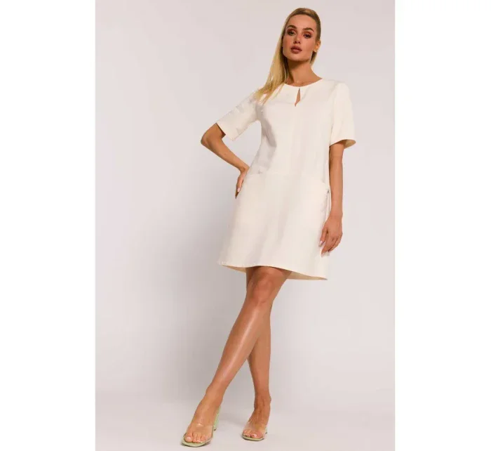 model 19660926 Trapézové šaty s předními kapsami krémové - Moe