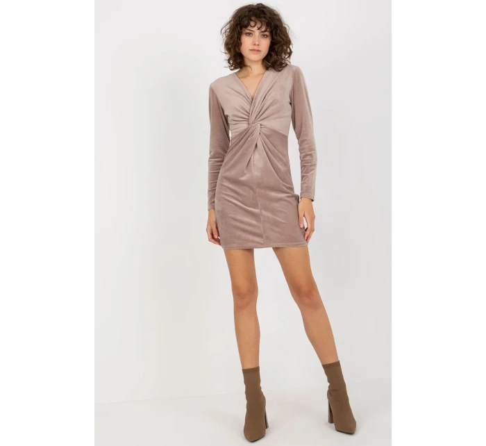 Večerné šaty model 174444 Rue Paris