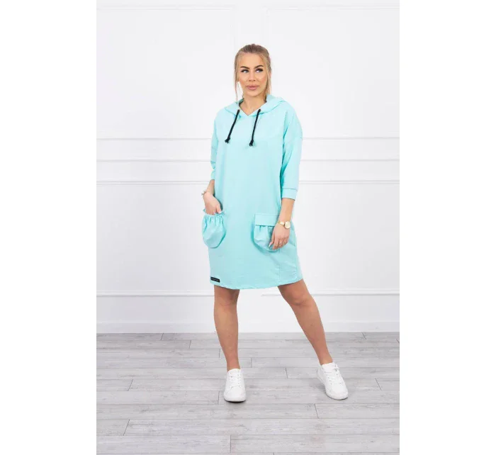 Šaty s kapucňou mätovej