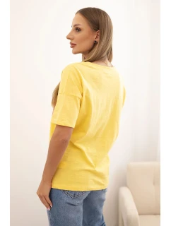 Dámska bavlnená blúzka s výstrihom do V a žltou potlačou LOVE