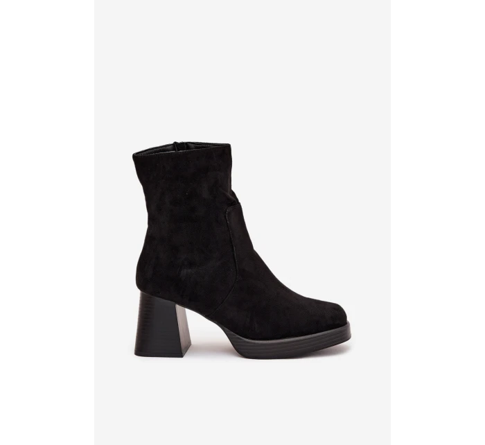 Dámské Botky Na Podpatku Z Eko Semiše Se Zipem Černé model 21705632 - Boto Dámské Botky Na Podpatku Z Eko Semiše Se Zipem Černé model 21705632 - Boto