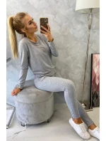 Šedá tepláková souprava Šedá tepláková souprava