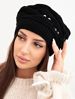Dámska zimná vlnená čiapka s ozdobnými kryštálmi K399 čierna
