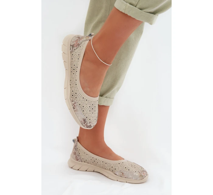 Kožené krajkové baleríny S.Barski GR61-5973 béžové