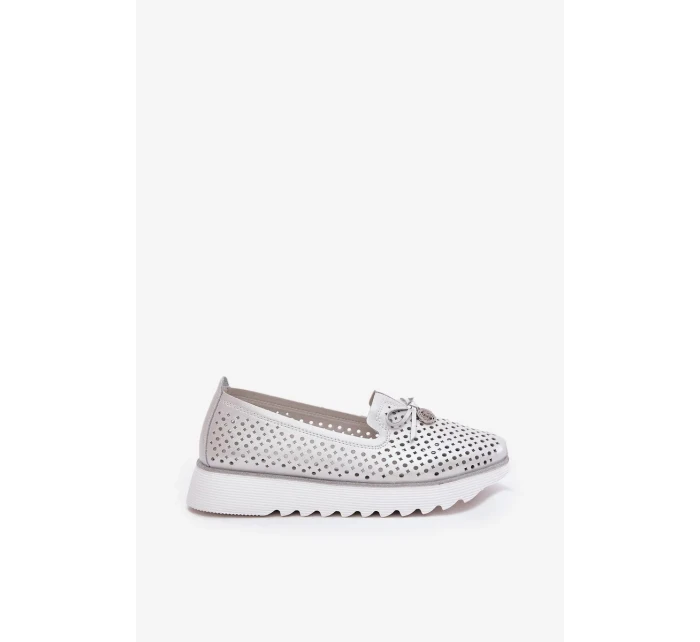 Dámske topánky z prírodnej kože - strieborné