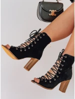 Dámské kozačky na podpatku černé Dstreet model 21984494 - FashionStreet