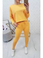 Souprava s oversize halenkou hořčicové barvy