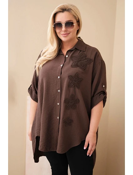 Dámske viskózové plus size tričko s kvetinovou výšivkou hnedej farby