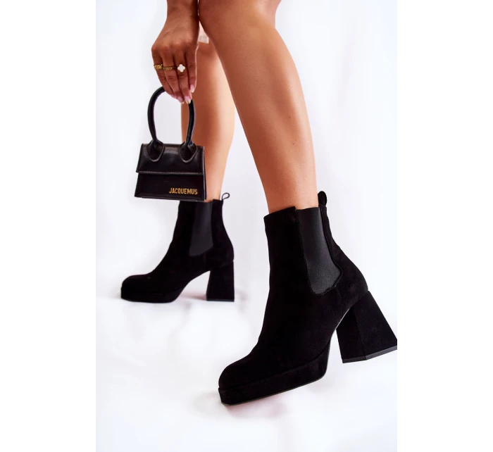 Zamszowe Botki Na Masywnym Obcasie Laura Messi 2519 Czarne