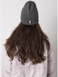 Dámska čiapka.96 tmavo šedá