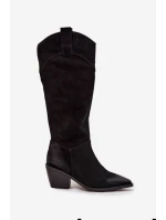 Topánky na podpätku model 221160 Krok vo veľkom štýle Topánky na podpätku model 221160 Krok vo veľkom štýle