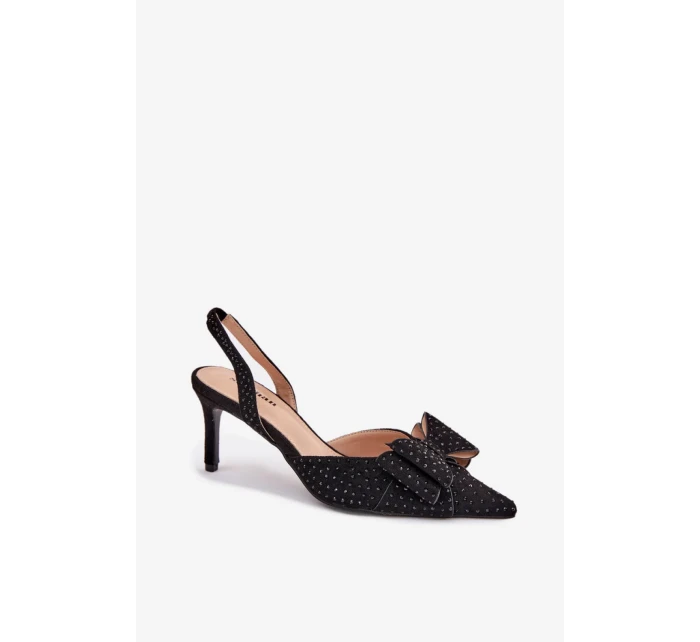 Lodičky s ihlovým podpätkom model 213878 Krok vo veľkom štýle