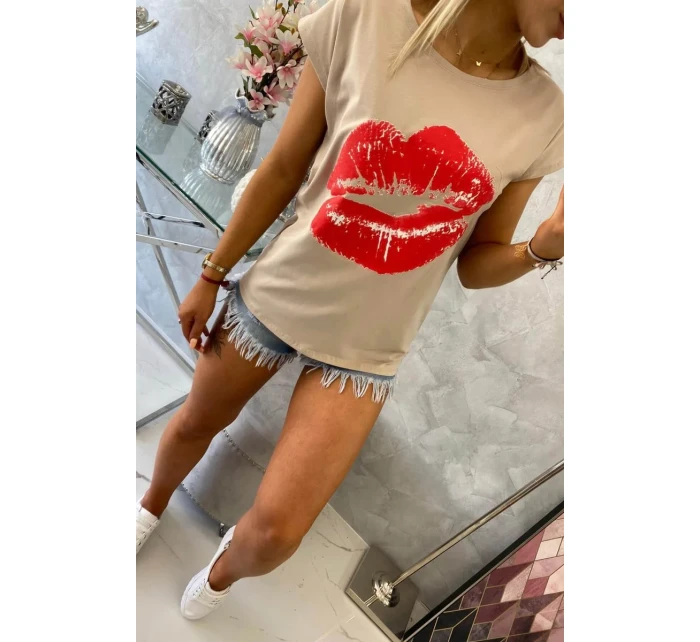 Halenka s potiskem rtů béžová Halenka s potiskem rtů béžová