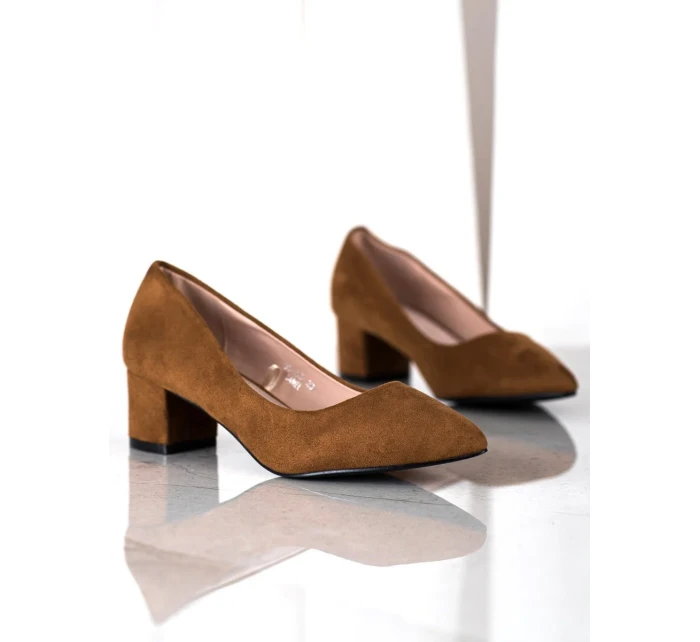 Klasické hnědé  lodičky dámské na širokém podpatku