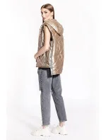 Lesklá béžová dámska vesta (AG3-02)