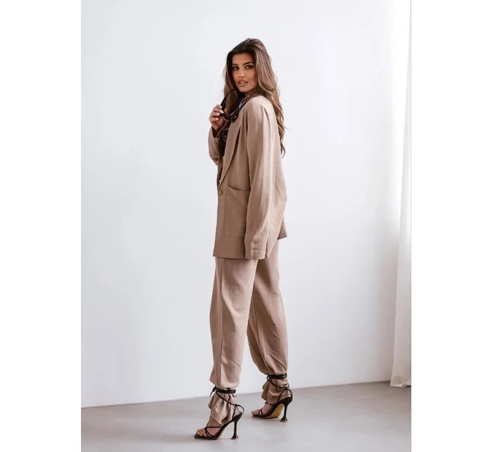 Dámsky oblek cappuccino s ľanom (VE48) Dámsky oblek cappuccino s ľanom (VE48)
