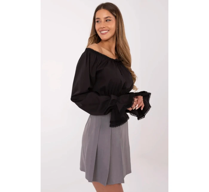 Šortky so spodnou sukňou model 209514 Taliansko Moda Šortky so spodnou sukňou model 209514 Taliansko Moda