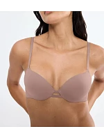 Body Make-Up Illusion - mäkká podprsenka s kosticami a ľahkou výstužou Triumph Body Make-Up Illusion - mäkká podprsenka s kosticami a ľahkou výstužou Triumph
