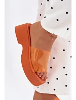 Dámské sandály na platformě s páskem Oranžové model 22107254 - Boto