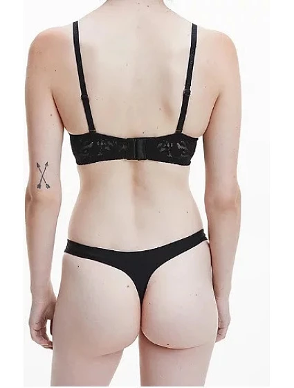 Dámské tanga model 17845919 UB1 černá - Calvin Klein Dámské tanga model 17845919 UB1 černá - Calvin Klein