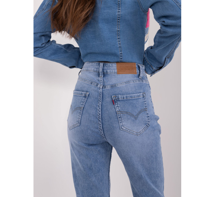 Modré rovné džínsy s aplikáciami