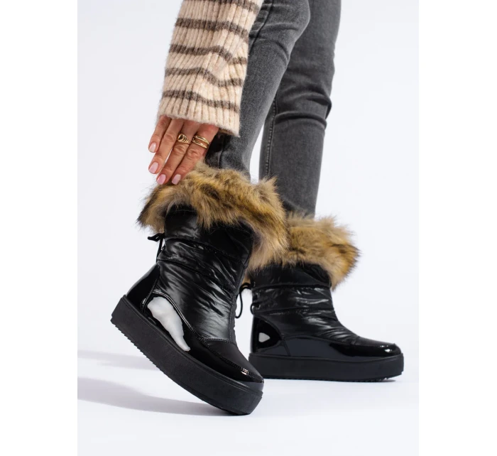 Praktické čierne snežnice s platformou pre ženy Praktické čierne snežnice s platformou pre ženy